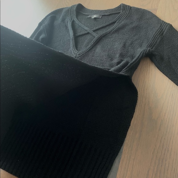 Sweater - high low cross cross front knit top - Picture 6 of 7